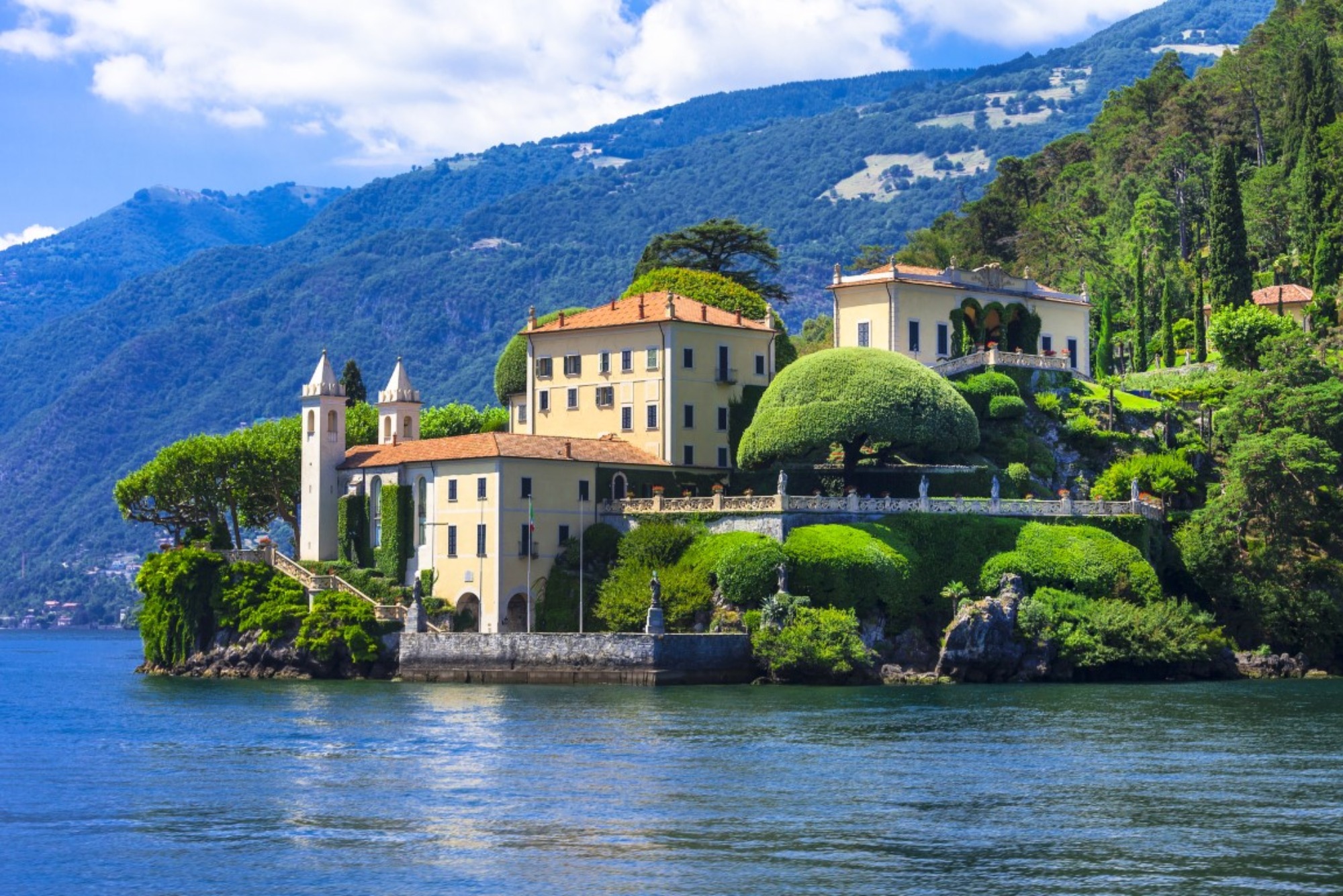 Lake Como Tour From Milan