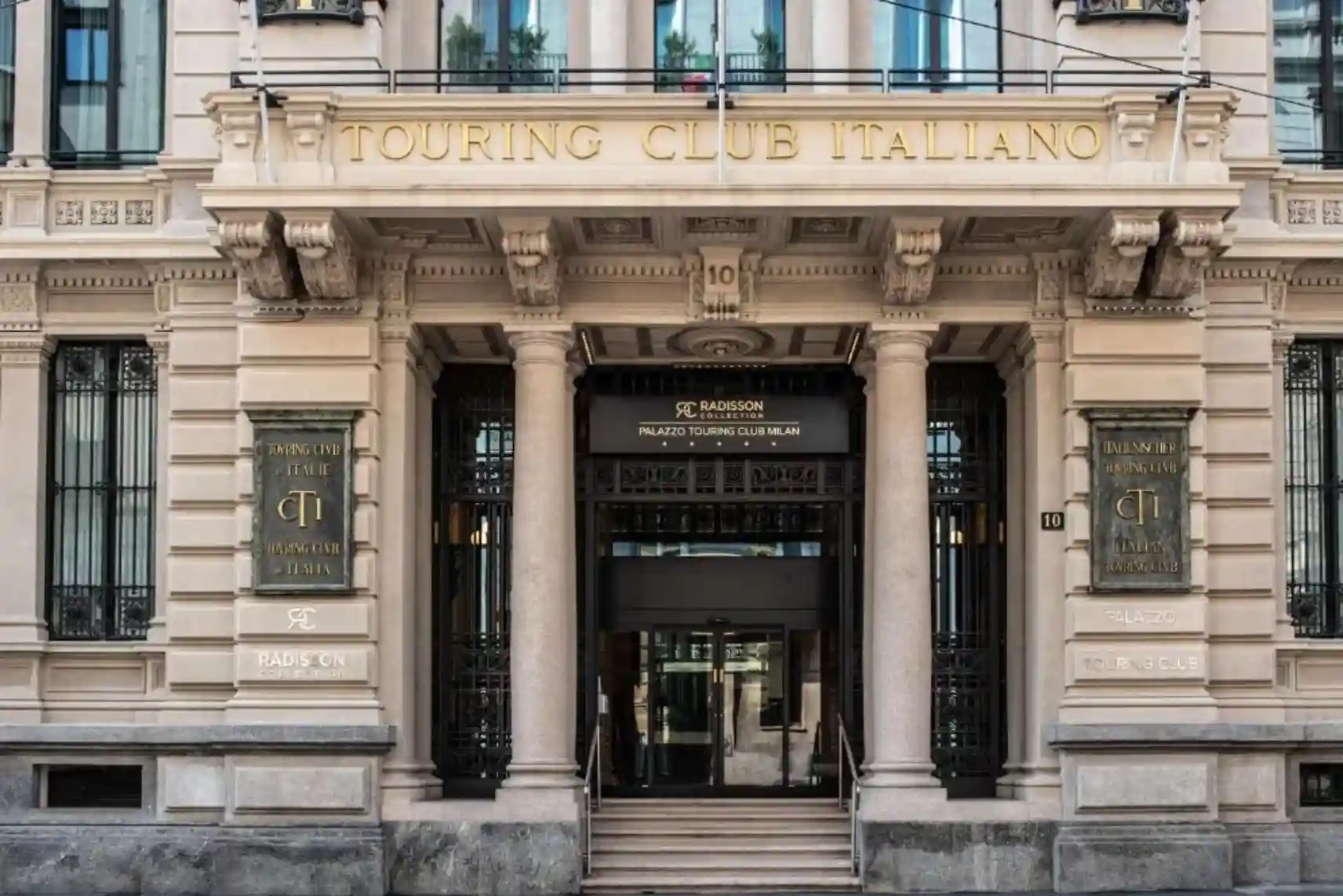 Radisson Collection Hotel Palazzo Touring Club Milan